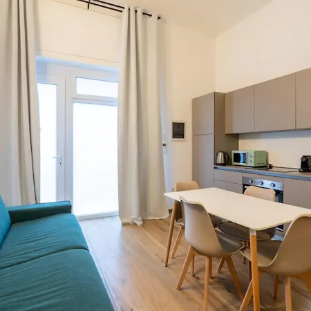 Lägenhetshotell Hotiday Principi Turin